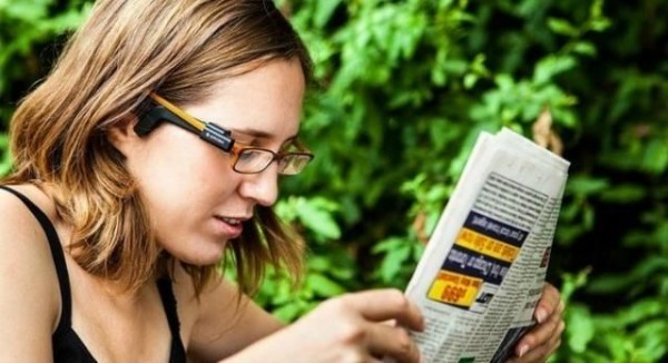 盲人也能看書(shū)啦？戴上這款相機(jī)就行--廣州奔想智能科技有限公司